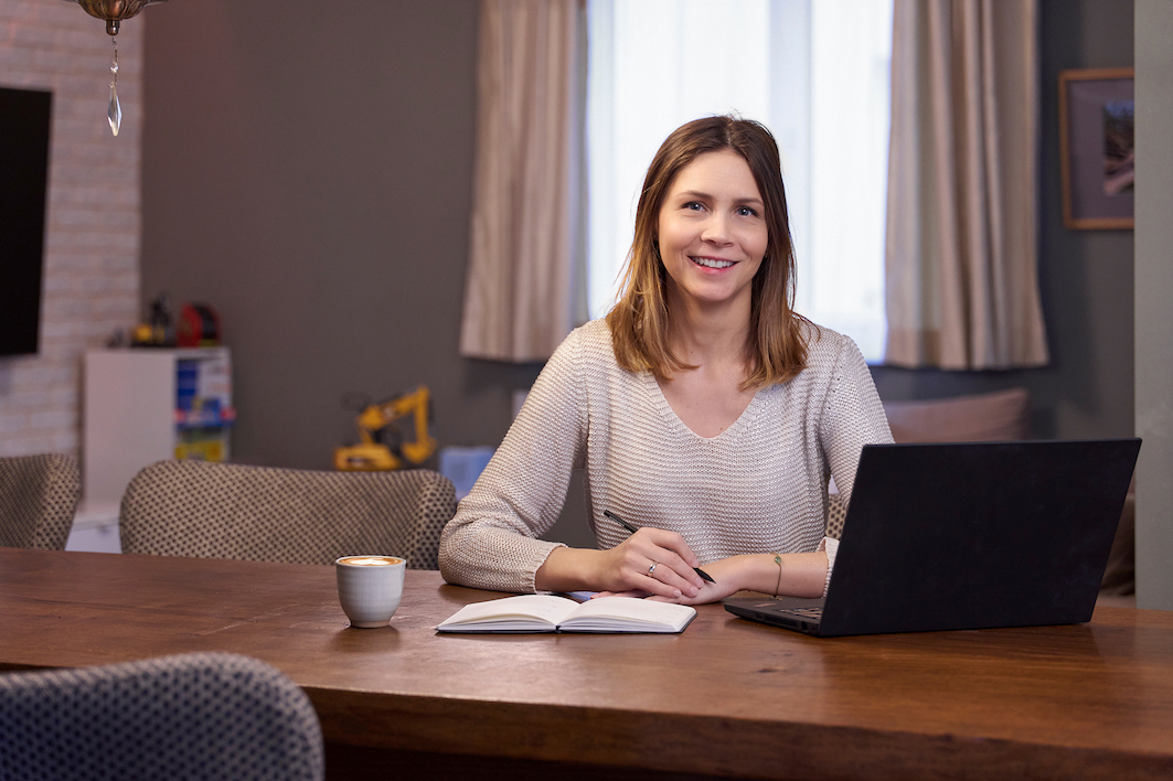 Home Office: Manuela Schneider, Leitung Corporate Responsibility