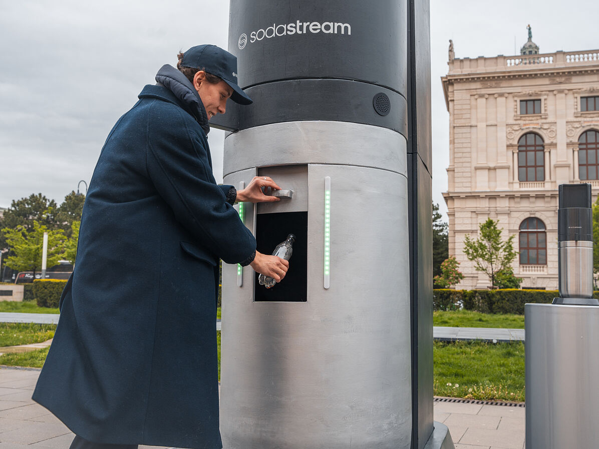 SodaStream Ersetze Einweg-Plastikflaschen-Aktivierung (c) Paul Breuss  Brimed