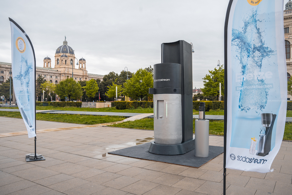 SodaStream Ersetze Einweg-Plastikflaschen-Aktivierung (c) Paul Breuss  Brimed
